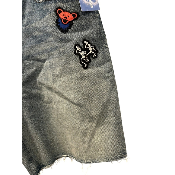 Lucky Brand Grateful Dead NWT Size 33 Denim Jean Loose Shorts Patches Embroidery - Picture 6 of 11